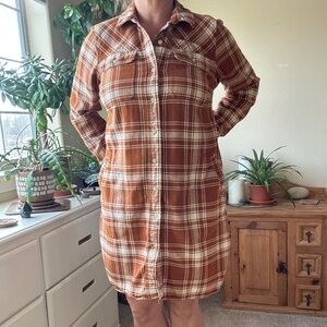 Duluth Trading Co Brown Plaid Long Sleeve Dress